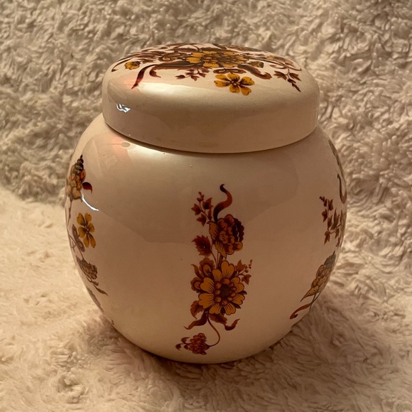 Vintage 1940’s Sadler England Ginger Jar With Golden Yellow and Brown Flowers - Picture 4 of 10